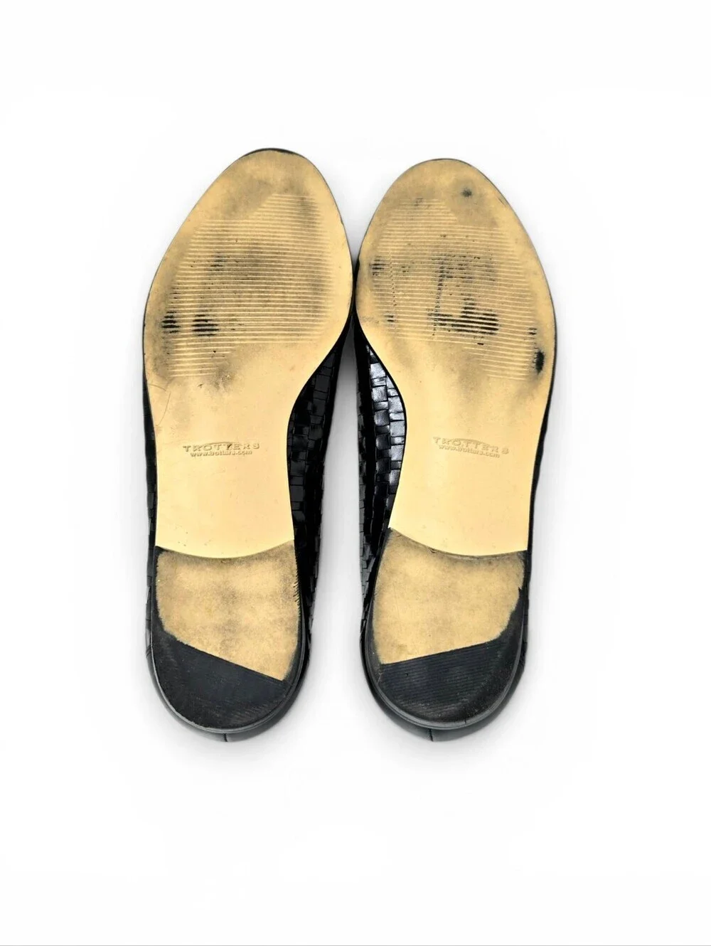 Trotters Black woven leather loafers. 12WW